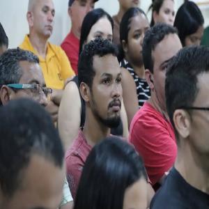 A Câmara Municipal cedeu espaço do plenário para que a Prefeitura realizasse uma audiência pública. A Câmara Municipal cedeu espaço do plenário para que a Prefeitura realizasse uma audiência pública.